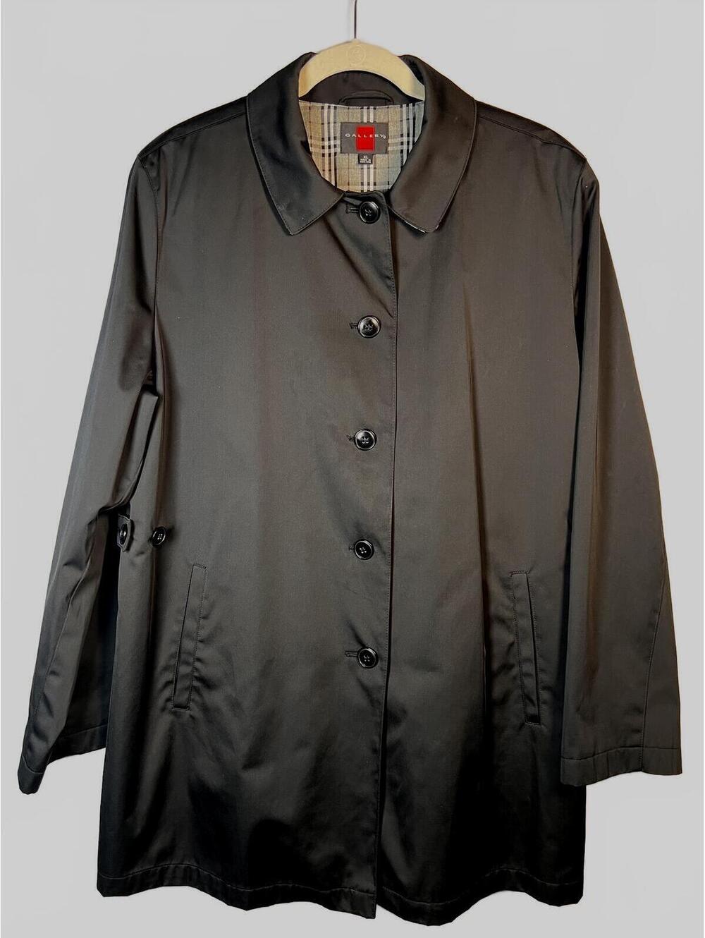 Gallery Black Women’s Trench Coat with Plaid Lining Size XL